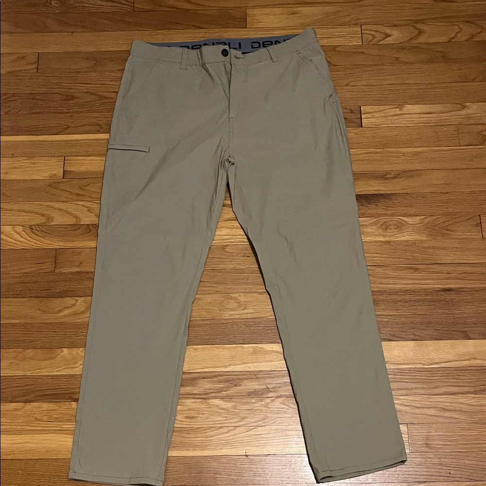 Men’s Denali khakis 34x30
